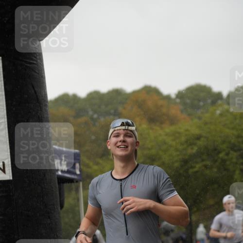 13.09.2026 - Stadtparktriathlon Patografie http://msf.ph/oto/10270952 13.09.2026 12:11:19 Ziel 606, 629, 699 meine-sportfotos.de