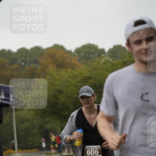 13.09.2026 - Stadtparktriathlon Patografie http://msf.ph/oto/10270963 13.09.2026 12:11:23 Ziel 606, 629, 684, 699 meine-sportfotos.de