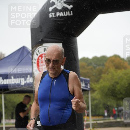 13.09.2026 - Stadtparktriathlon Patografie http://msf.ph/oto/10271009 13.09.2026 12:12:25 Ziel 647 meine-sportfotos.de