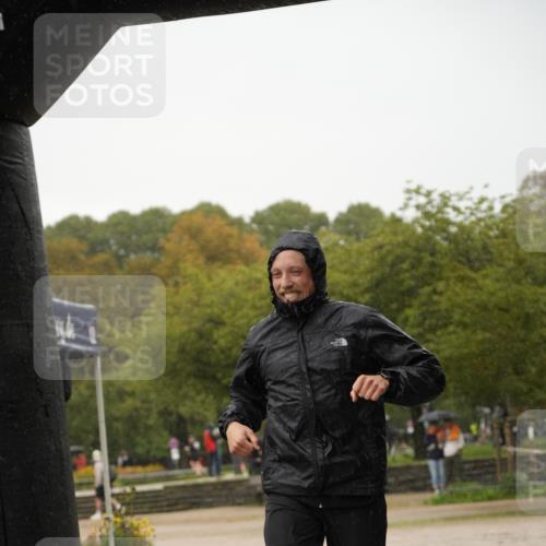 13.09.2026 - Stadtparktriathlon Patografie http://msf.ph/oto/10271022 13.09.2026 12:12:57 Ziel 596 meine-sportfotos.de