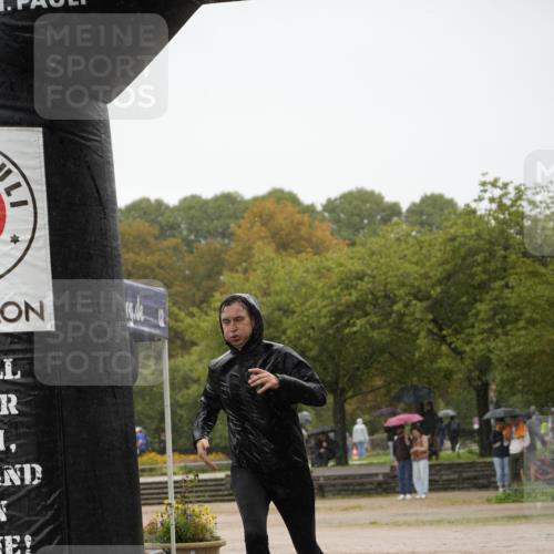 13.09.2026 - Stadtparktriathlon Patografie http://msf.ph/oto/10271024 13.09.2026 12:13:06 Ziel 660, 1797 meine-sportfotos.de