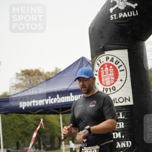 13.09.2026 - Stadtparktriathlon Patografie http://msf.ph/oto/10271035 13.09.2026 12:13:14 Ziel 660 meine-sportfotos.de