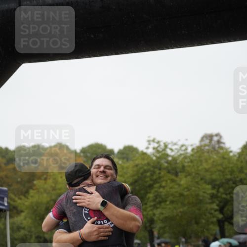 13.09.2026 - Stadtparktriathlon Patografie http://msf.ph/oto/10271040 13.09.2026 12:13:57 Ziel 562, 649 meine-sportfotos.de