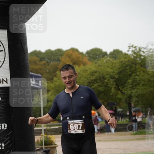 13.09.2026 - Stadtparktriathlon Patografie http://msf.ph/oto/10271073 13.09.2026 12:14:22 Ziel 697 meine-sportfotos.de