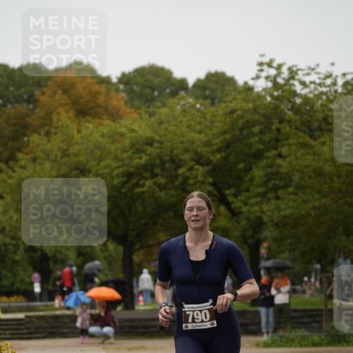 13.09.2026 - Stadtparktriathlon Patografie http://msf.ph/oto/10271093 13.09.2026 12:15:12 Ziel 790 meine-sportfotos.de