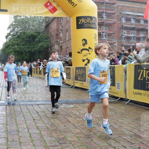 13.09.2026 - Kiel Lauf Yannick Fuchs http://msf.ph/oto/10271097 13.09.2026 08:34:00 Ziel 1058, 1295, 1924, 2477, 2851, 4080, 4146, 4839, 6351, 7041, 9418, 9670, 10172, 11008, 11226, 11664, 743, 1711, 3220, 6073, 6484, 6698, 7959, 8602, 8654, 8840, 9670, 10988, 11226, 11404, 657, 720, 1103, 2140, 2769, 4016, 4417, 4796, 5099, 5324, 6453, 7135, 7567, 8179, 8333, 8478, 9211, 9945, 10121, 10713, 10815, 11365, 11572, 12236, 12525, 10988 meine-sportfotos.de