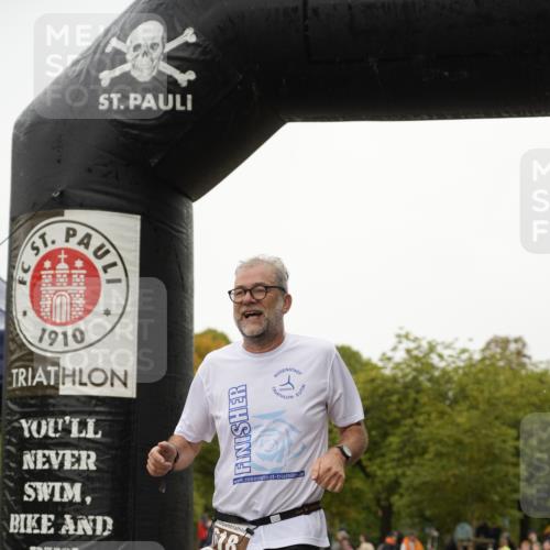 13.09.2026 - Stadtparktriathlon Patografie http://msf.ph/oto/10271109 13.09.2026 12:16:44 Ziel 618 meine-sportfotos.de