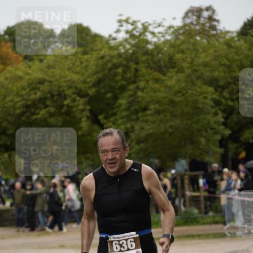 13.09.2026 - Stadtparktriathlon Patografie http://msf.ph/oto/10271121 13.09.2026 12:17:02 Ziel 636 meine-sportfotos.de