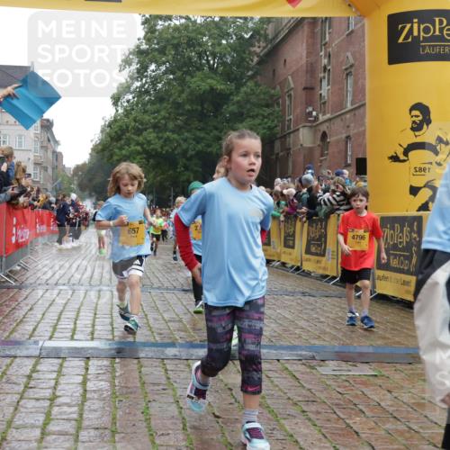 13.09.2026 - Kiel Lauf Yannick Fuchs http://msf.ph/oto/10271138 13.09.2026 08:34:02 Ziel 1058, 1295, 1924, 2140, 2477, 2851, 4146, 4839, 5324, 6351, 6453, 7041, 7567, 8179, 8478, 9418, 10172, 11008, 11664, 743, 1711, 3220, 4080, 6073, 6484, 6698, 7959, 8602, 8654, 8840, 9418, 9670, 11226, 11404, 657, 720, 1103, 2740, 2769, 4016, 4417, 4796, 5099, 7135, 8226, 8333, 9211, 9945, 10121, 10446, 10713, 10815, 11365, 11572, 12100, 12236, 12525, 6073, 6484, 10988 meine-sportfotos.de