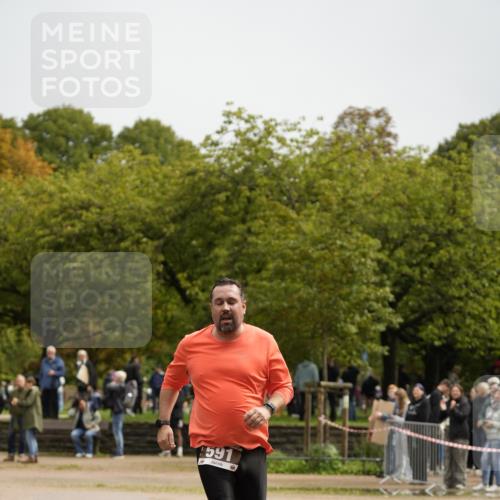 13.09.2026 - Stadtparktriathlon Patografie http://msf.ph/oto/10271149 13.09.2026 12:19:37 Ziel 591 meine-sportfotos.de