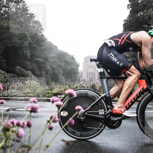13.09.2026 - Stadtparktriathlon H.Heesch http://msf.ph/oto/10271156 13.09.2026 08:52:53 Radfahren 5, 9, 35 meine-sportfotos.de