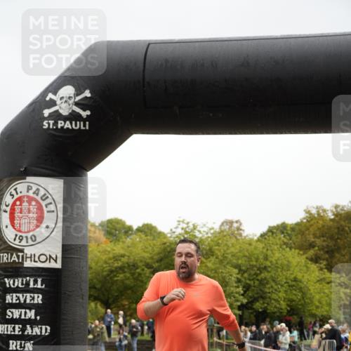 13.09.2026 - Stadtparktriathlon Patografie http://msf.ph/oto/10271158 13.09.2026 12:19:39 Ziel 591 meine-sportfotos.de