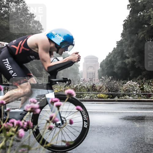 13.09.2026 - Stadtparktriathlon H.Heesch http://msf.ph/oto/10271173 13.09.2026 08:53:26 Radfahren 2, 8, 31 meine-sportfotos.de