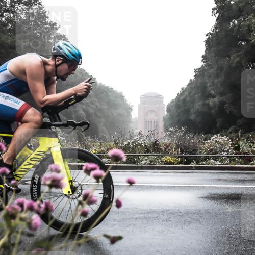 13.09.2026 - Stadtparktriathlon H.Heesch http://msf.ph/oto/10271206 13.09.2026 08:54:03 Radfahren 18, 34, 41 meine-sportfotos.de