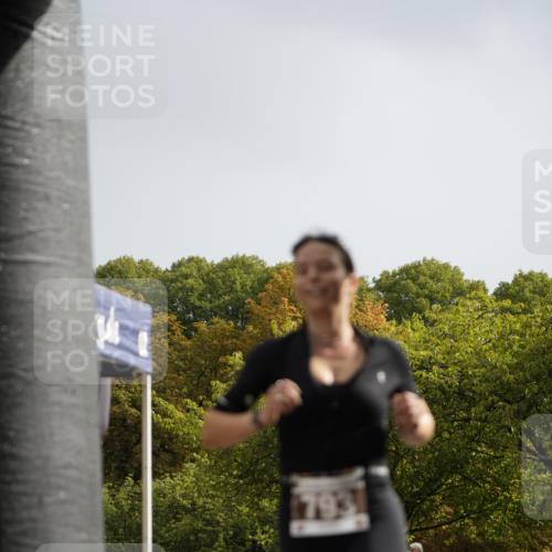 13.09.2026 - Stadtparktriathlon Patografie http://msf.ph/oto/10271210 13.09.2026 12:21:30 Ziel 736, 793 meine-sportfotos.de