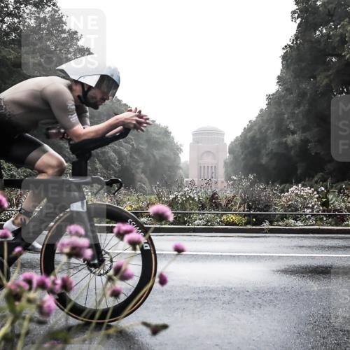 13.09.2026 - Stadtparktriathlon H.Heesch http://msf.ph/oto/10271242 13.09.2026 08:55:19 Radfahren 20, 39, 49 meine-sportfotos.de