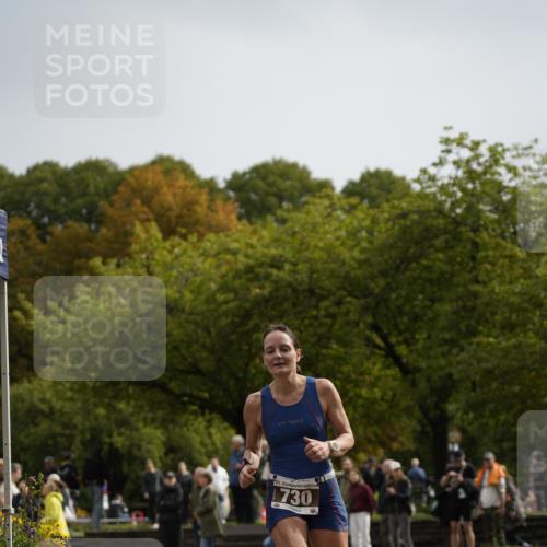 13.09.2026 - Stadtparktriathlon Patografie http://msf.ph/oto/10271245 13.09.2026 12:22:42 Ziel 730, 814 meine-sportfotos.de