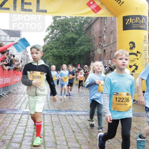 13.09.2026 - Kiel Lauf Yannick Fuchs http://msf.ph/oto/10271246 13.09.2026 08:34:08 Ziel 657, 1058, 1103, 1295, 1924, 2140, 2769, 2851, 4146, 4796, 4839, 5324, 6351, 6453, 7041, 7567, 8179, 8478, 9211, 9945, 10121, 10172, 11365, 11572, 11664, 743, 1711, 2477, 3220, 4080, 6351, 7959, 8602, 8654, 8840, 9418, 9670, 11008, 11226, 11404, 11664, 138, 720, 2740, 3023, 3118, 3277, 4016, 4417, 5099, 7042, 7135, 8226, 8333, 8930, 9047, 10158, 10446, 10713, 10815, 12100, 12236, 12525, 6073, 6484, 6698, 7959 meine-sportfotos.de