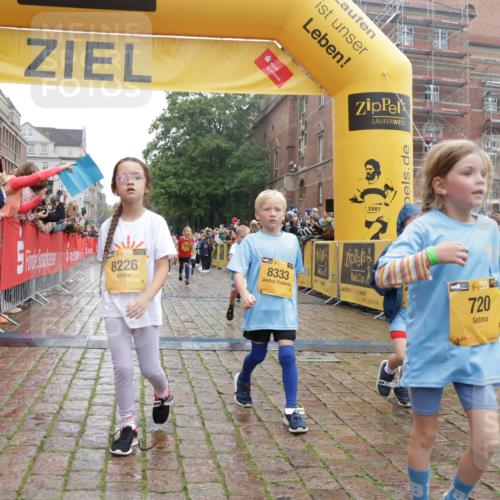 13.09.2026 - Kiel Lauf Yannick Fuchs http://msf.ph/oto/10271315 13.09.2026 08:34:12 Ziel 657, 1058, 1103, 1924, 2140, 2769, 2851, 4146, 4796, 4839, 5324, 6453, 7135, 7567, 8179, 8478, 9211, 9945, 10121, 10713, 10815, 11365, 11572, 12236, 743, 1058, 1295, 1711, 2477, 3220, 4080, 6351, 7041, 8602, 8654, 8840, 9418, 9670, 10172, 11008, 11226, 11404, 11664, 126, 138, 720, 1623, 1624, 2612, 2740, 3023, 3118, 3277, 3380, 4016, 4417, 4584, 5099, 6111, 7042, 8226, 8333, 8930, 9047, 10158, 10446, 12100, 12525, 6698, 7959 meine-sportfotos.de