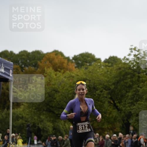 13.09.2026 - Stadtparktriathlon Patografie http://msf.ph/oto/10271328 13.09.2026 12:24:03 Ziel 726, 812 meine-sportfotos.de