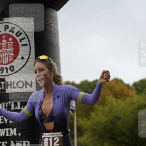 13.09.2026 - Stadtparktriathlon Patografie http://msf.ph/oto/10271338 13.09.2026 12:24:04 Ziel 726, 812 meine-sportfotos.de