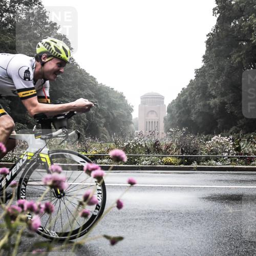 13.09.2026 - Stadtparktriathlon H.Heesch http://msf.ph/oto/10271346 13.09.2026 08:58:04 Radfahren 11, 91, 134 meine-sportfotos.de