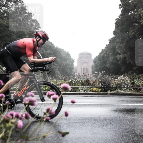 13.09.2026 - Stadtparktriathlon H.Heesch http://msf.ph/oto/10271359 13.09.2026 08:58:22 Radfahren 4, 26, 87, 139 meine-sportfotos.de