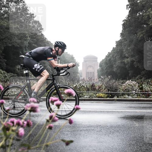 13.09.2026 - Stadtparktriathlon H.Heesch http://msf.ph/oto/10271365 13.09.2026 08:58:25 Radfahren 4, 12, 26, 87, 139 meine-sportfotos.de