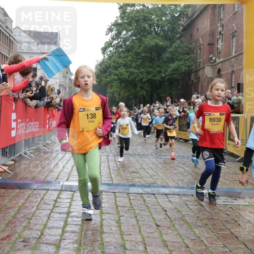 13.09.2026 - Kiel Lauf Yannick Fuchs http://msf.ph/oto/10271382 13.09.2026 08:34:15 Ziel 657, 720, 1103, 1924, 2140, 2769, 4016, 4417, 4796, 5099, 5324, 6453, 7135, 7567, 8179, 8333, 8478, 9211, 9945, 10121, 10713, 10815, 11365, 11572, 12236, 12525, 743, 1058, 1295, 1711, 1924, 2477, 2851, 3220, 4080, 4146, 4839, 6351, 7041, 8602, 8654, 8840, 9418, 9670, 10172, 11008, 11226, 11404, 11664, 126, 138, 1623, 1624, 2612, 2740, 3023, 3118, 3277, 3380, 4584, 6111, 7042, 8226, 8930, 9047, 10158, 10446, 12100, 7959 meine-sportfotos.de