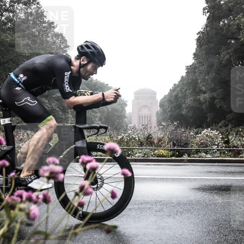 13.09.2026 - Stadtparktriathlon H.Heesch http://msf.ph/oto/10271390 13.09.2026 08:58:47 Radfahren 5, 22, 121 meine-sportfotos.de