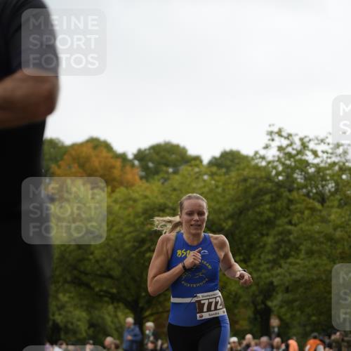 13.09.2026 - Stadtparktriathlon Patografie http://msf.ph/oto/10271396 13.09.2026 12:25:04 Ziel 653, 772 meine-sportfotos.de