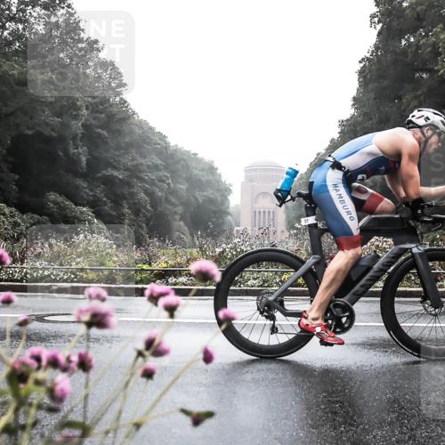 13.09.2026 - Stadtparktriathlon H.Heesch http://msf.ph/oto/10271446 13.09.2026 08:59:39 Radfahren 2, 31, 46, 63, 108 meine-sportfotos.de