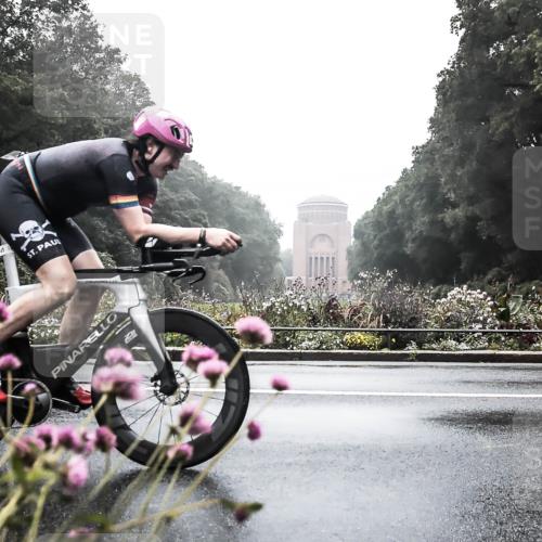 13.09.2026 - Stadtparktriathlon H.Heesch http://msf.ph/oto/10271460 13.09.2026 08:59:48 Radfahren 1, 17, 69, 123, 141 meine-sportfotos.de