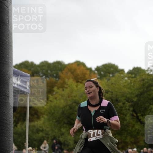 13.09.2026 - Stadtparktriathlon Patografie http://msf.ph/oto/10271461 13.09.2026 12:27:01 Ziel 721, 774 meine-sportfotos.de