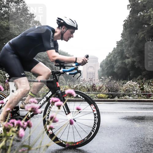 13.09.2026 - Stadtparktriathlon H.Heesch http://msf.ph/oto/10271495 13.09.2026 09:00:07 Radfahren 43, 50, 89, 102 meine-sportfotos.de
