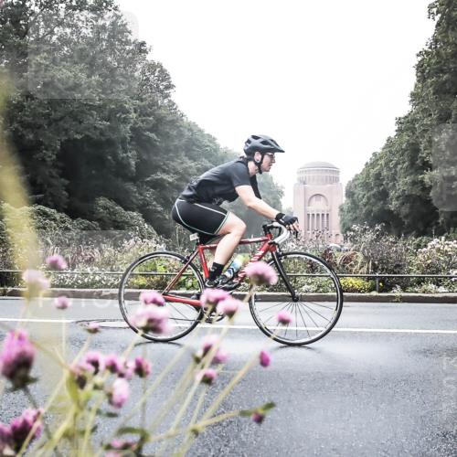 13.09.2026 - Stadtparktriathlon H.Heesch http://msf.ph/oto/10271545 13.09.2026 10:27:12 Radfahren 243, 305, 309, 394, 405, 459 meine-sportfotos.de