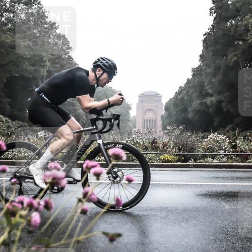 13.09.2026 - Stadtparktriathlon H.Heesch http://msf.ph/oto/10271612 13.09.2026 09:01:21 Radfahren 10, 20, 75, 101, 104, 128 meine-sportfotos.de