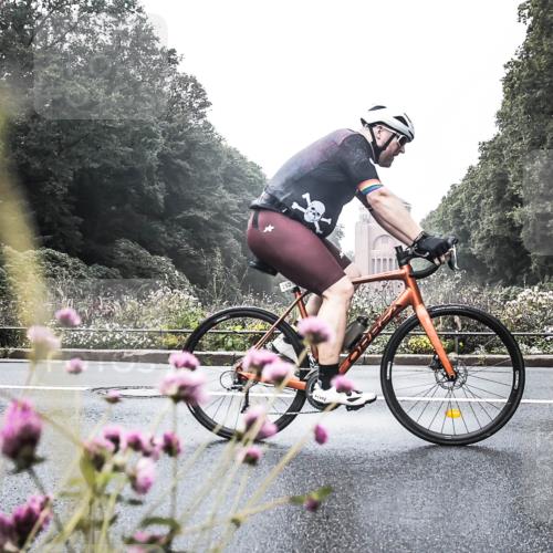 13.09.2026 - Stadtparktriathlon H.Heesch http://msf.ph/oto/10271622 13.09.2026 10:28:24 Radfahren 253, 270, 273, 286, 346, 372, 383, 406, 434 meine-sportfotos.de