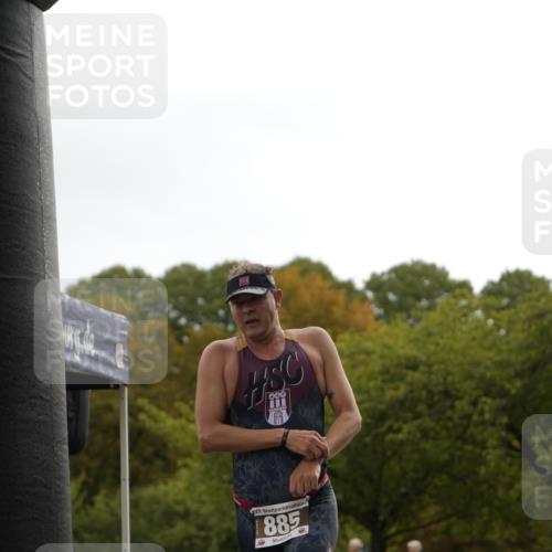 13.09.2026 - Stadtparktriathlon Patografie http://msf.ph/oto/10271663 13.09.2026 12:29:36 Ziel 885 meine-sportfotos.de