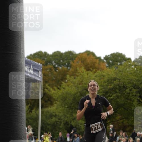 13.09.2026 - Stadtparktriathlon Patografie http://msf.ph/oto/10271676 13.09.2026 12:29:47 Ziel 718 meine-sportfotos.de