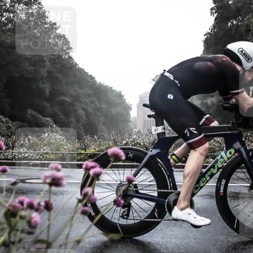 13.09.2026 - Stadtparktriathlon H.Heesch http://msf.ph/oto/10271686 13.09.2026 09:02:44 Radfahren 19, 54, 57, 93 meine-sportfotos.de