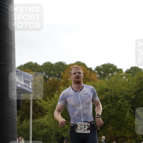 13.09.2026 - Stadtparktriathlon Patografie http://msf.ph/oto/10271701 13.09.2026 12:30:00 Ziel 892 meine-sportfotos.de