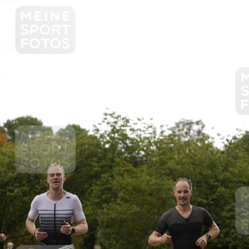 13.09.2026 - Stadtparktriathlon Patografie http://msf.ph/oto/10271721 13.09.2026 12:30:14 Ziel 834, 891, 923 meine-sportfotos.de