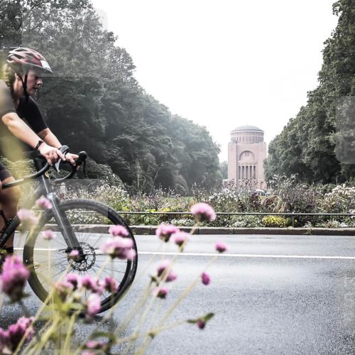 13.09.2026 - Stadtparktriathlon H.Heesch http://msf.ph/oto/10271734 13.09.2026 10:29:36 Radfahren 390 meine-sportfotos.de
