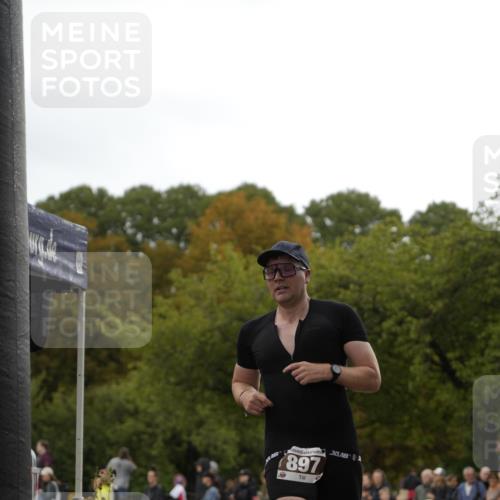 13.09.2026 - Stadtparktriathlon Patografie http://msf.ph/oto/10271761 13.09.2026 12:30:51 Ziel 874, 897 meine-sportfotos.de
