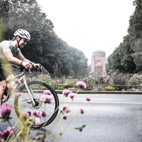13.09.2026 - Stadtparktriathlon H.Heesch http://msf.ph/oto/10271789 13.09.2026 10:30:20 Radfahren 268, 276, 303, 464 meine-sportfotos.de