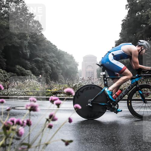 13.09.2026 - Stadtparktriathlon H.Heesch http://msf.ph/oto/10271807 13.09.2026 09:04:40 Radfahren 8, 15, 22, 35, 67, 116, 152 meine-sportfotos.de