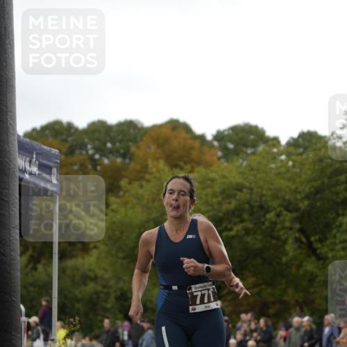 13.09.2026 - Stadtparktriathlon Patografie http://msf.ph/oto/10271819 13.09.2026 12:31:23 Ziel 771, 808 meine-sportfotos.de