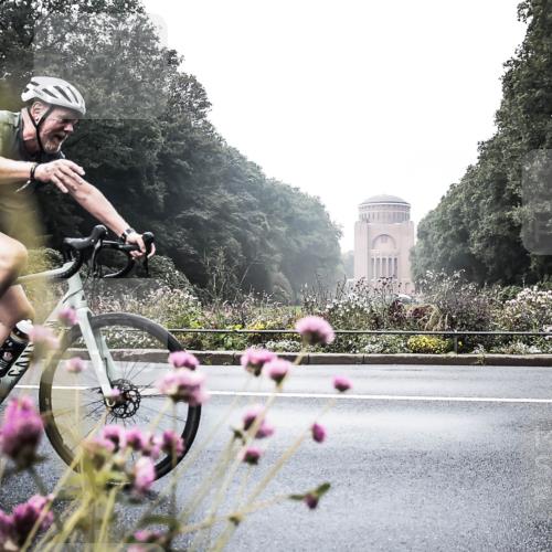 13.09.2026 - Stadtparktriathlon H.Heesch http://msf.ph/oto/10271824 13.09.2026 10:30:51 Radfahren 331, 457 meine-sportfotos.de