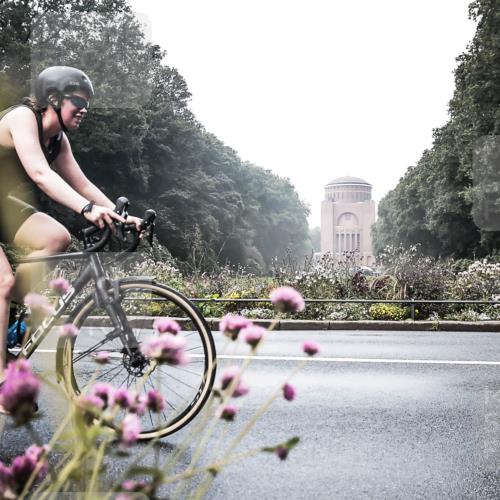 13.09.2026 - Stadtparktriathlon H.Heesch http://msf.ph/oto/10271828 13.09.2026 10:30:55 Radfahren 307, 331, 357, 422, 428, 457 meine-sportfotos.de